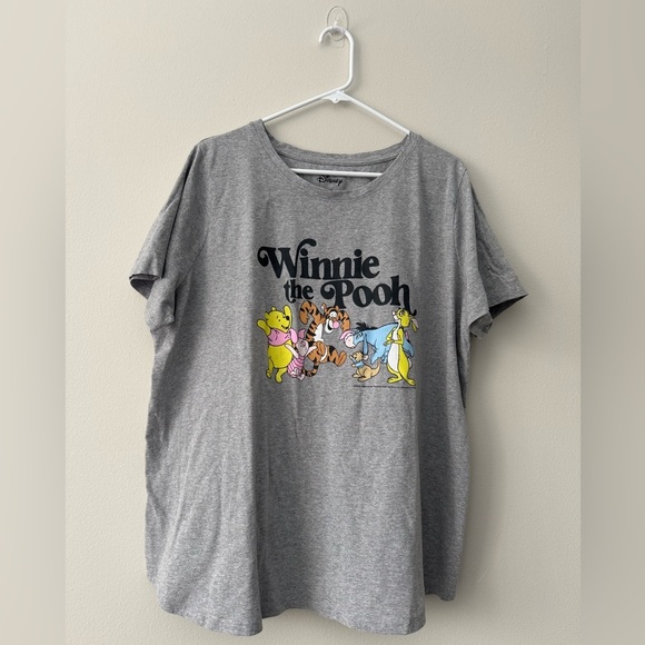 Disney's Winnie The Pooh And Friends Juniors' Oversized Graphic Tee Size 2X - Picture 2 of 5